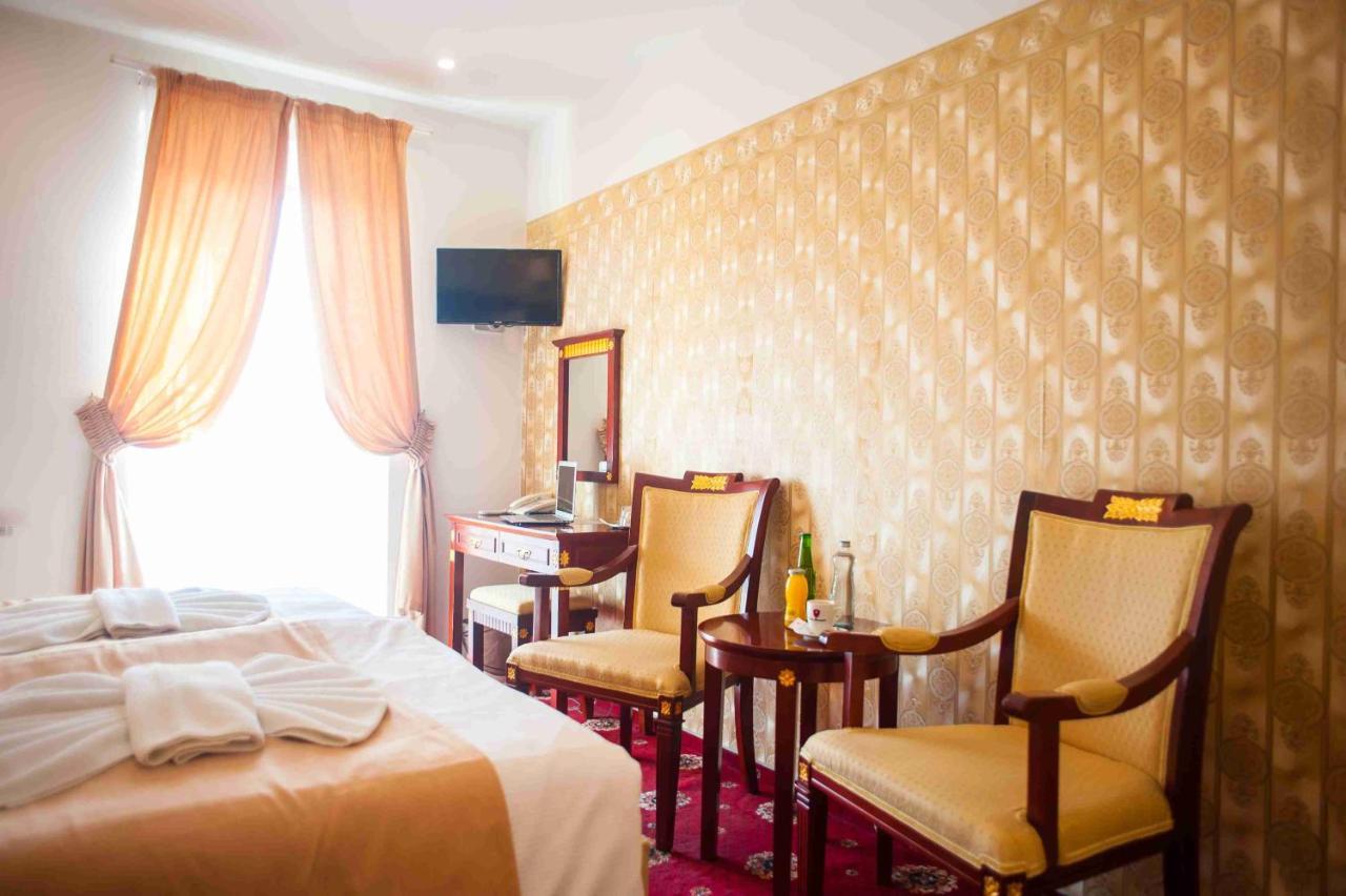 Hotel Tommy Wellness & Spa Náchod Екстериор снимка